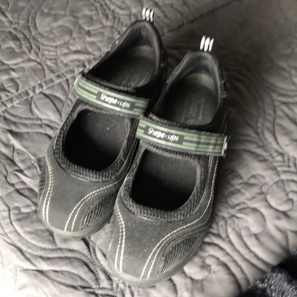 Skechers Shape-Ups!  Size 8